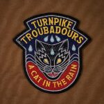 “A Cat in the Rain” – Turnpike Troubadours (2023) [english]